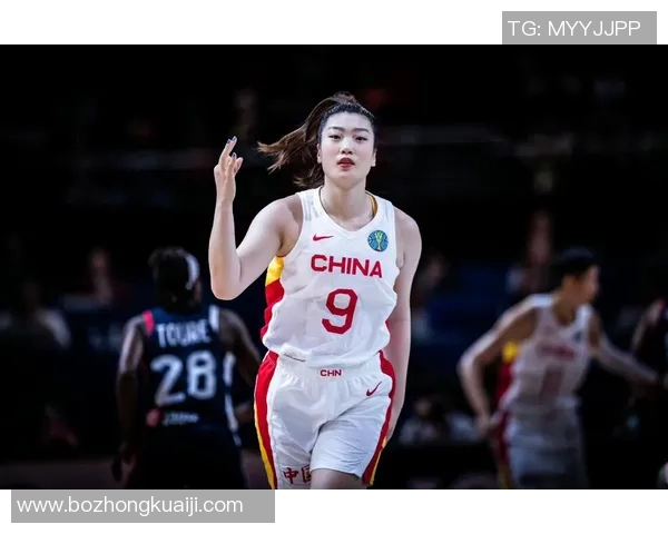 女子篮球明星球员的崛起与影响力分析探索新时代女性运动员的风采与成就